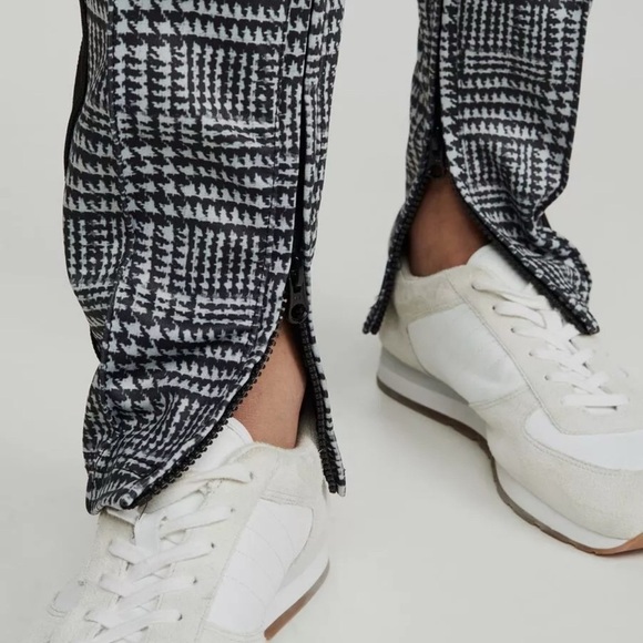 Pam & Gela Glen Houndstooth Stylish Black and White Plaid Pants SMALL $333 - Picture 3 of 9